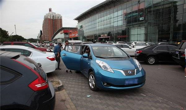 一年新車對折賣 新能源二手車何去何從？